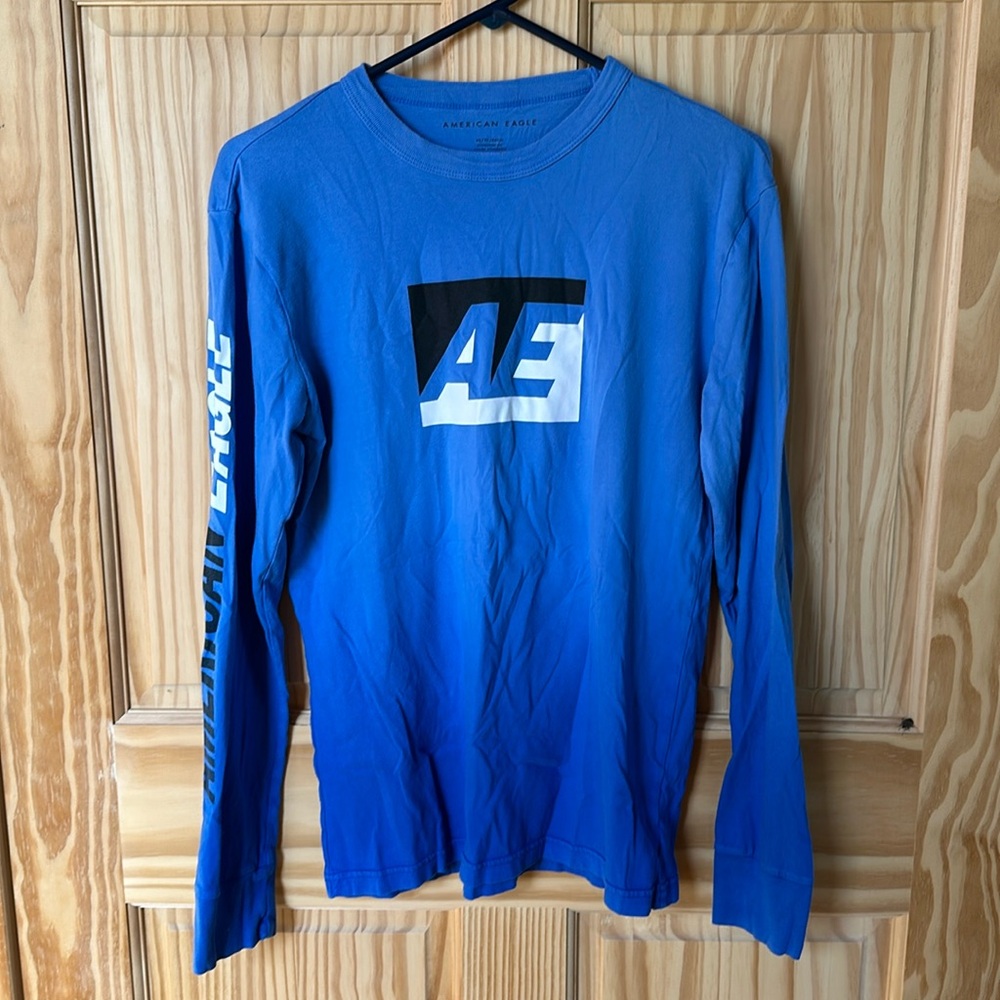 American Eagle long sleeve T-shirt